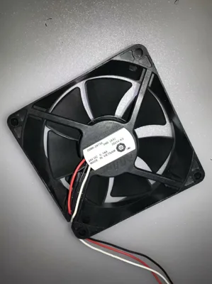 Nidec D08K-24TS6 8025 24V 0.14A axial cooling fan 3 wires (Used)
