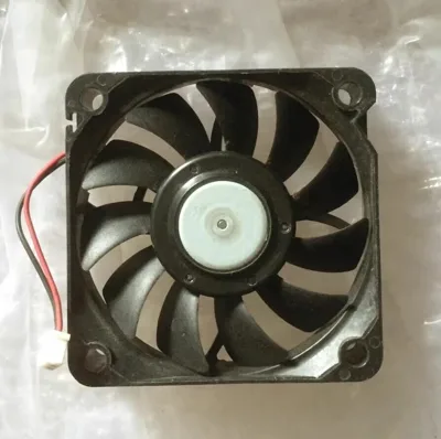 U60R24MGAB-51J24 AX640207 DC24V 0.09A 2-Wire Cooling Fan (Used)